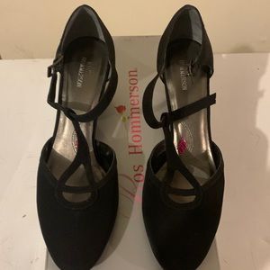 Ros Hommerson size 7.5
